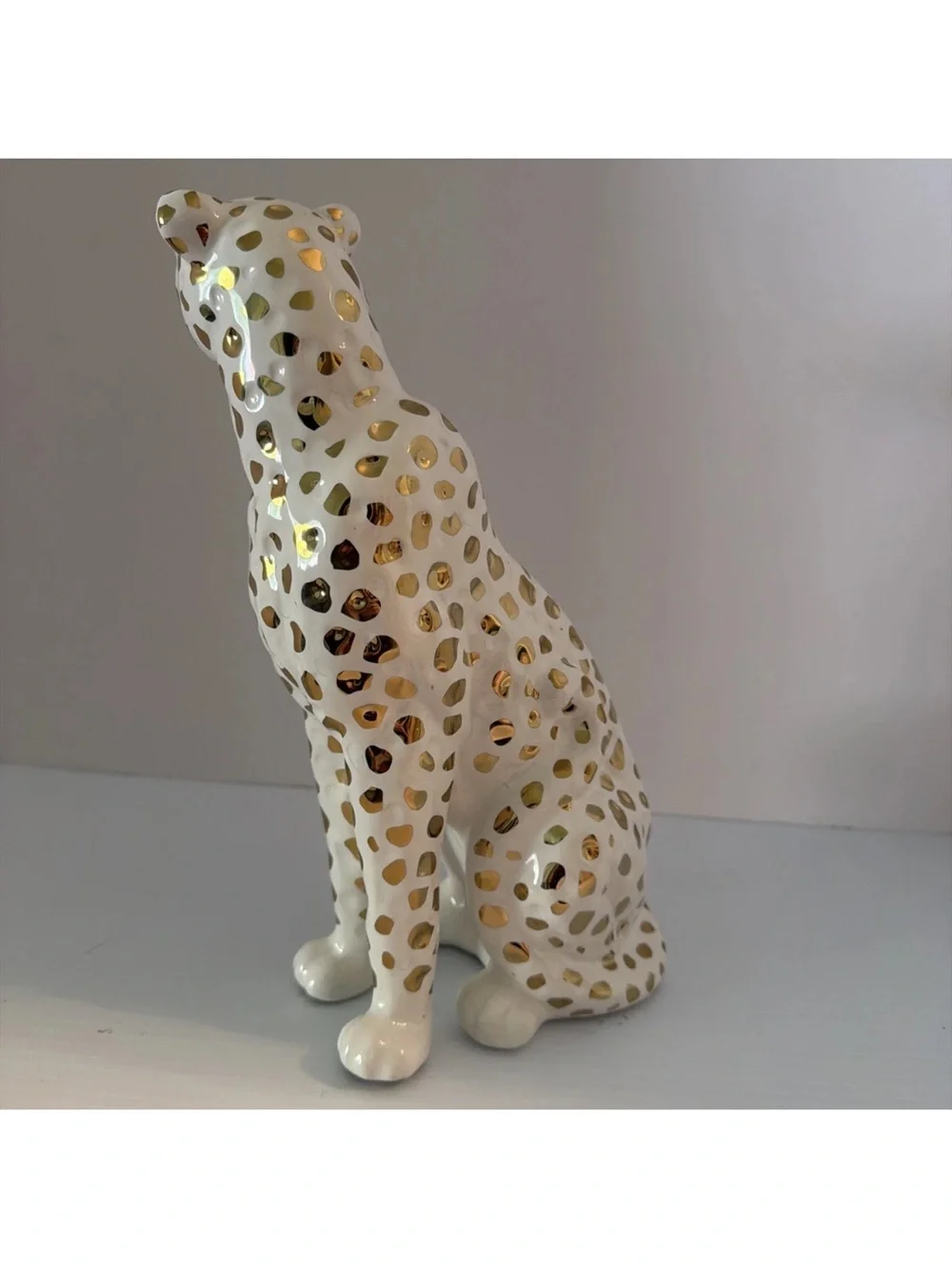 Cheetah Statue Home Decor Leopard Sculpture Sitting Cheetah White & Gold New